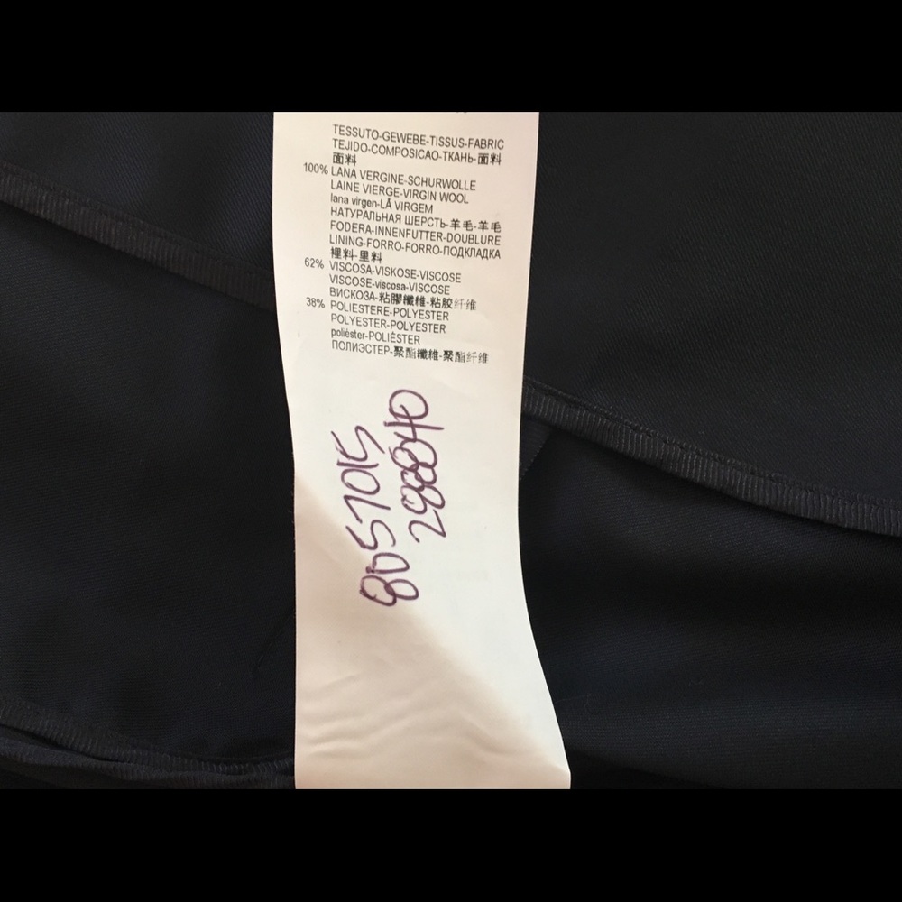 Armani Collezioni Navy blazer - Picture 7 of 8
